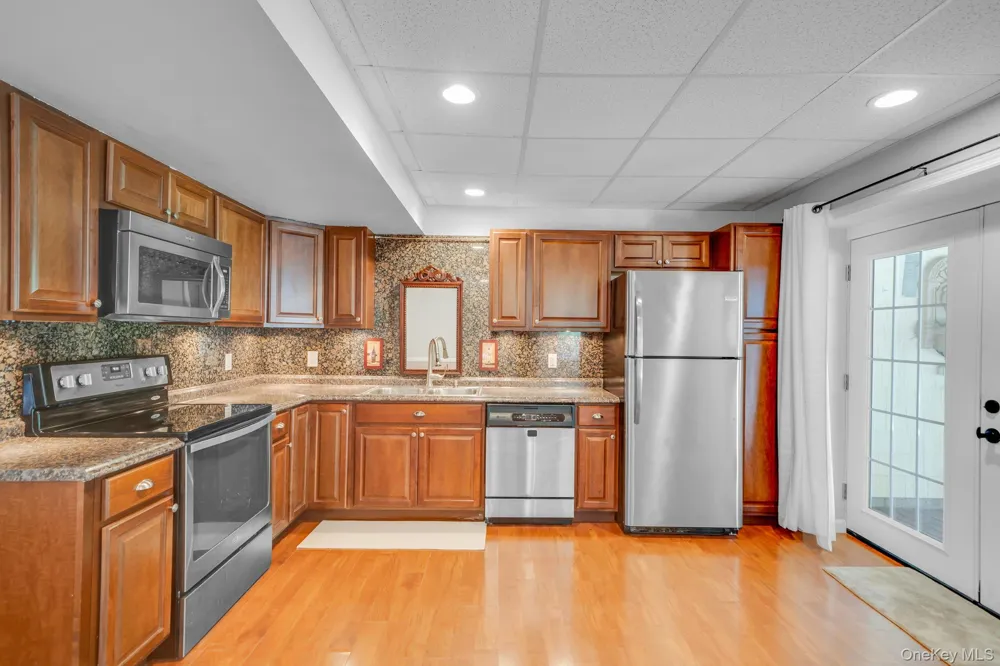 3 Dover Court Wading River, NY 11792