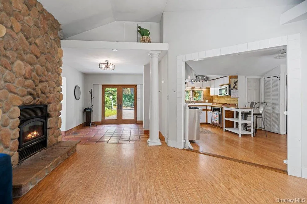 64 Sally Lane Ridge, NY 11961