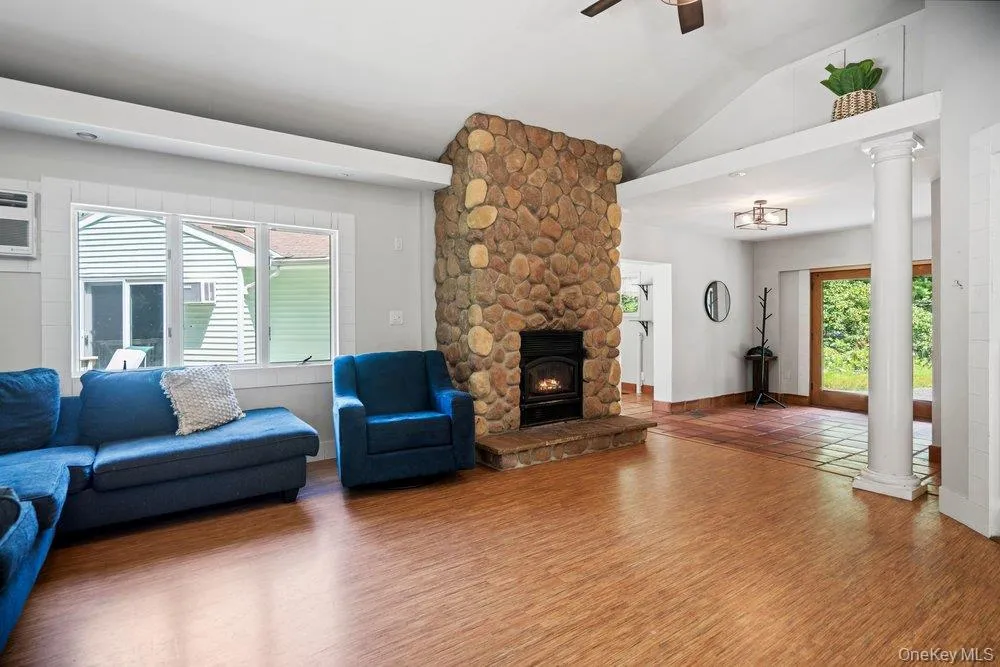 64 Sally Lane Ridge, NY 11961