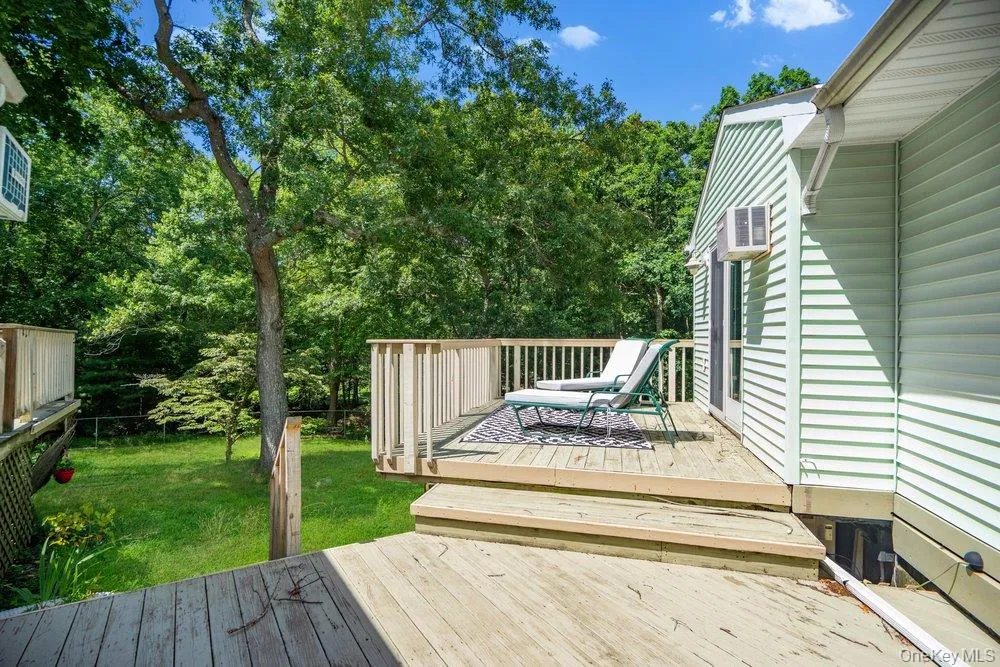 64 Sally Lane Ridge, NY 11961