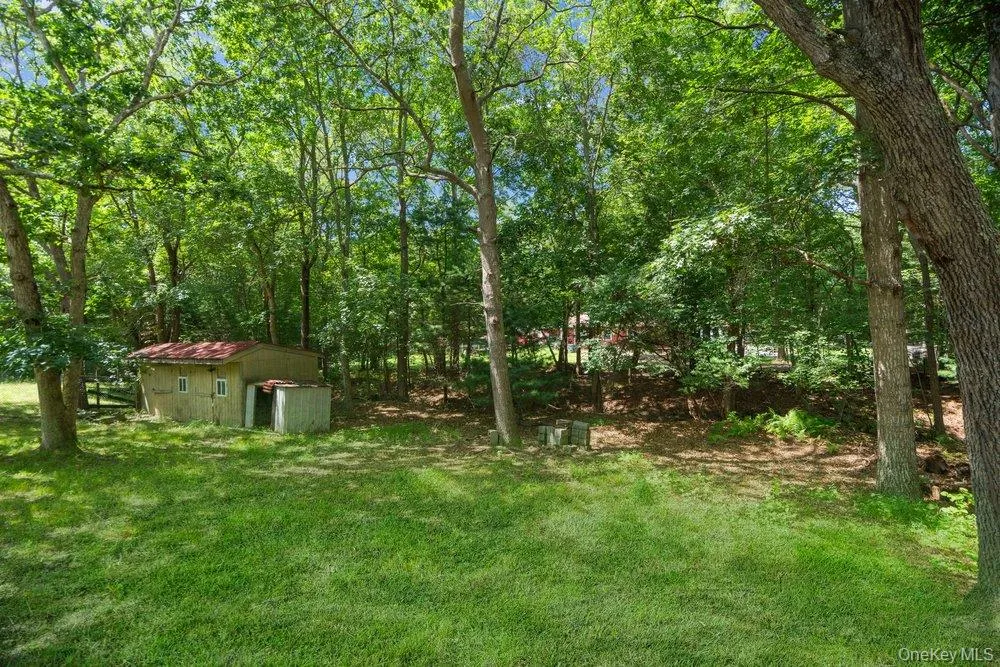 64 Sally Lane Ridge, NY 11961