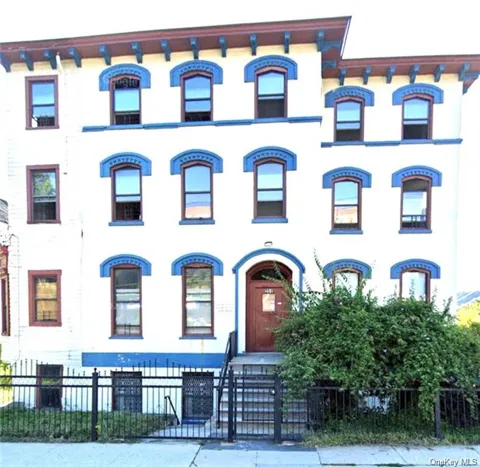 251 Warburton Avenue #1N