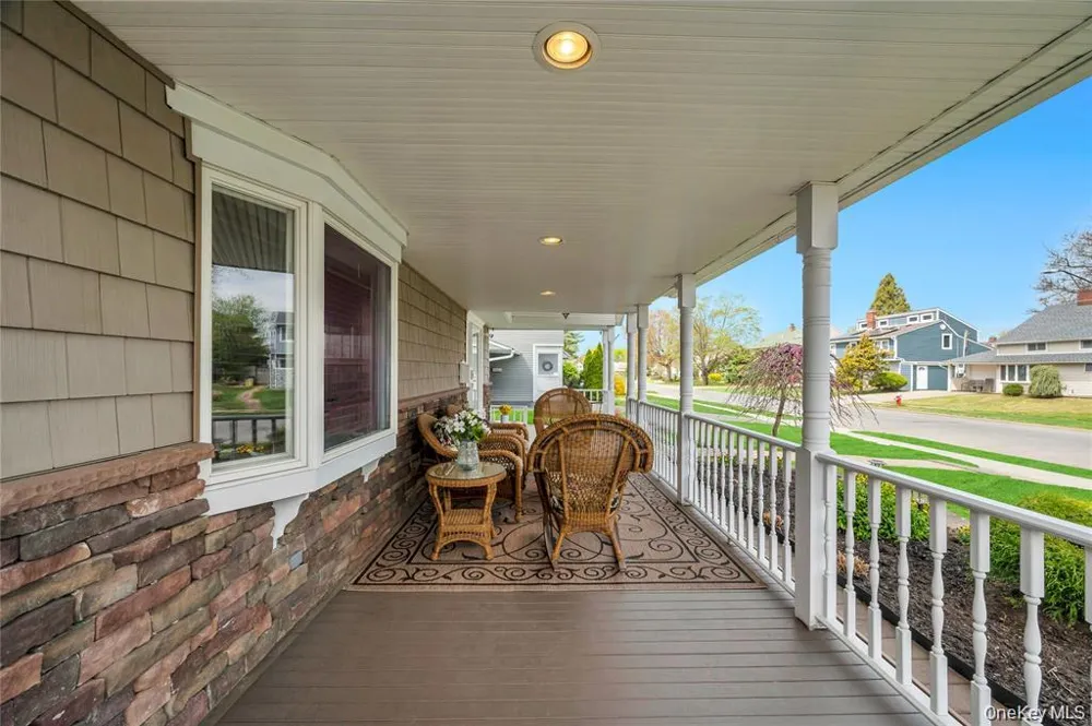 26 Ballad Lane Hicksville, NY 11801