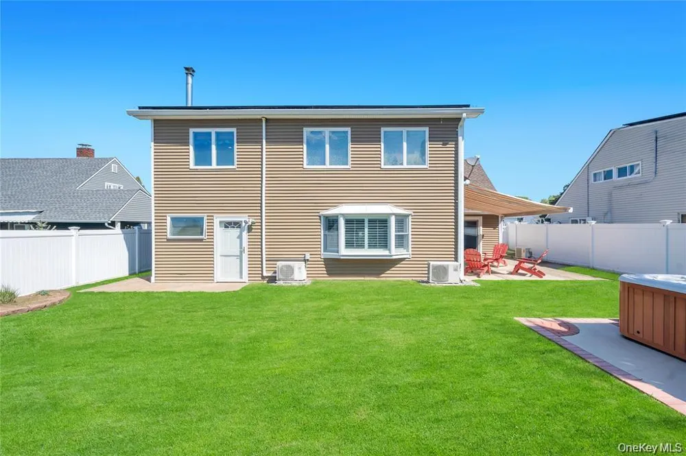 26 Ballad Lane Hicksville, NY 11801