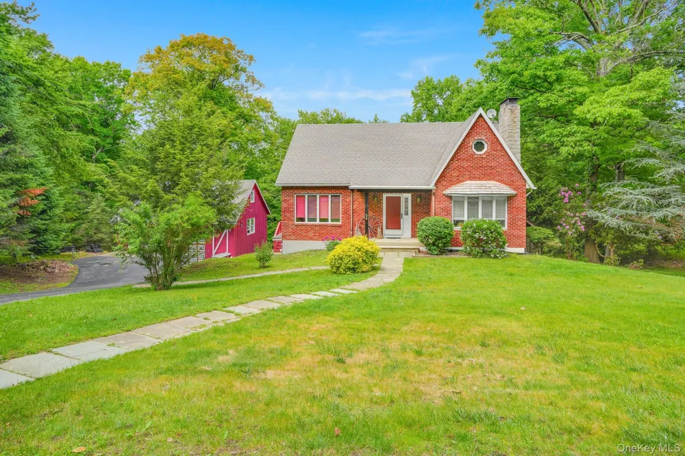 54 Bowe Lane Lagrangeville, NY 12540