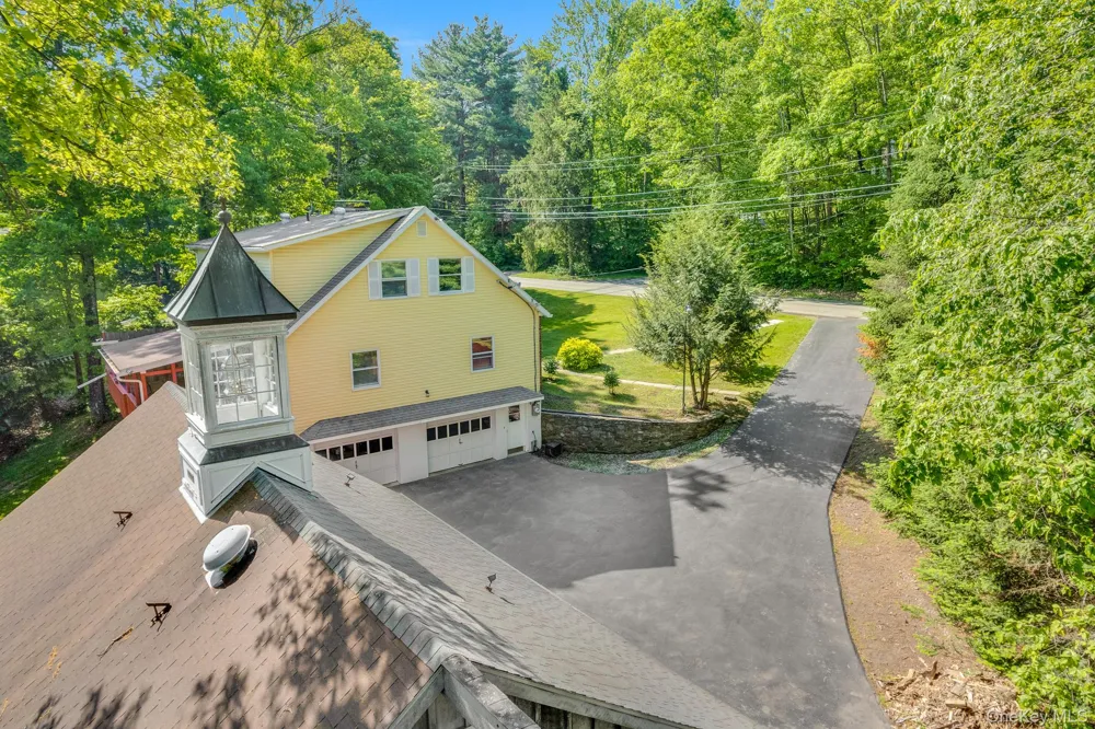 54 Bowe Lane Lagrangeville, NY 12540