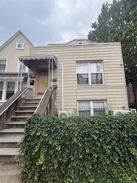 2528 Poplar Street