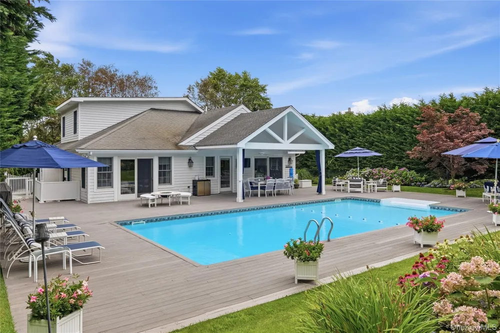 5 Juniper Lane Southampton, NY 11968