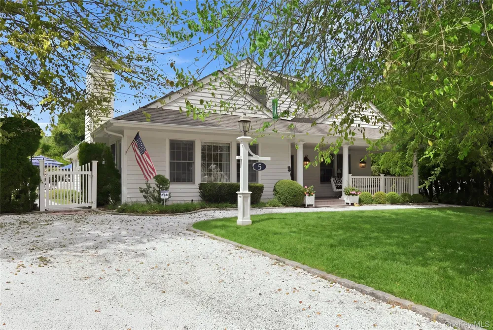 5 Juniper Lane Southampton, NY 11968