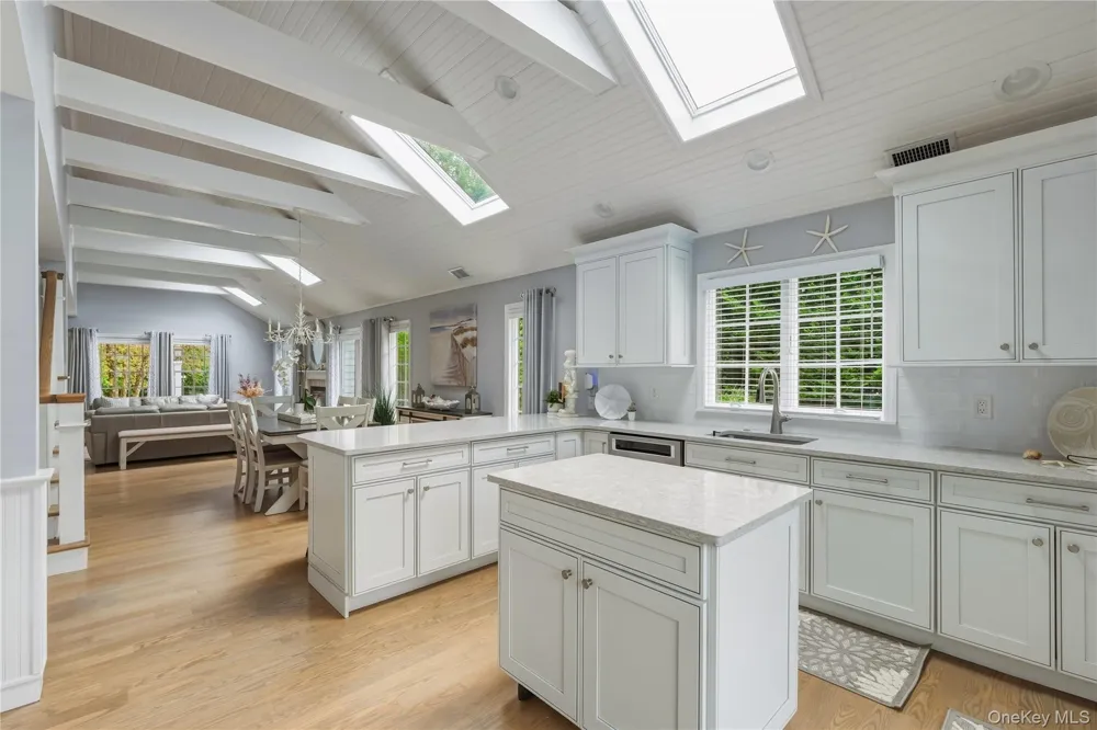 5 Juniper Lane Southampton, NY 11968