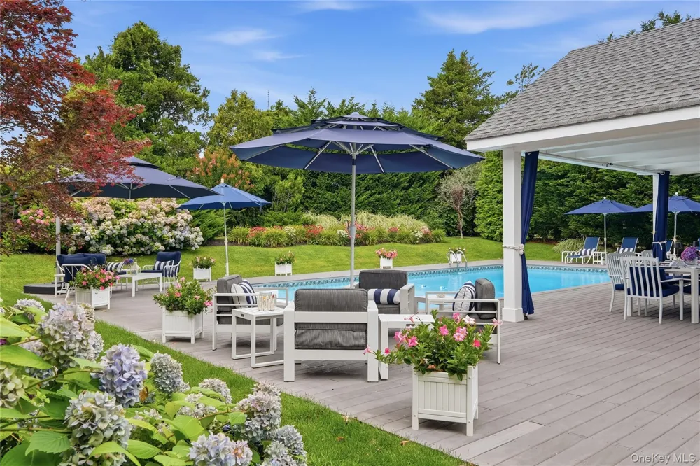 5 Juniper Lane Southampton, NY 11968