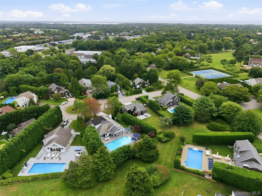 5 Juniper Lane Southampton, NY 11968