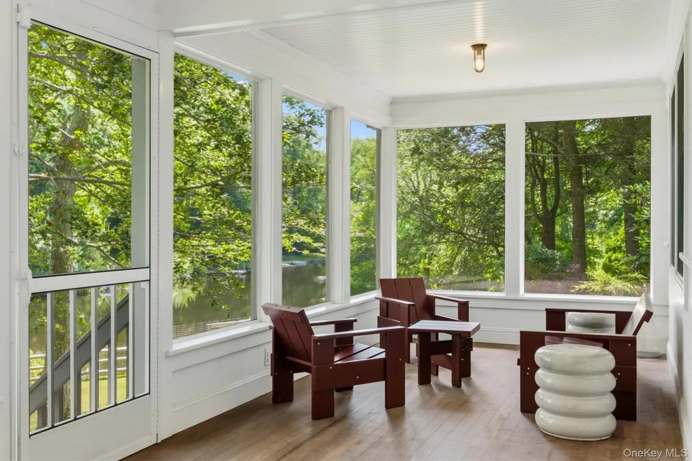 174 Lake Shore Road Putnam Valley, NY 10579