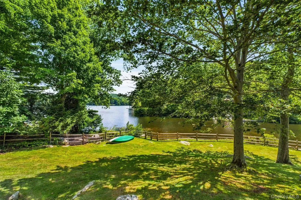 174 Lake Shore Road Putnam Valley, NY 10579