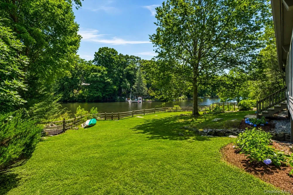174 Lake Shore Road Putnam Valley, NY 10579