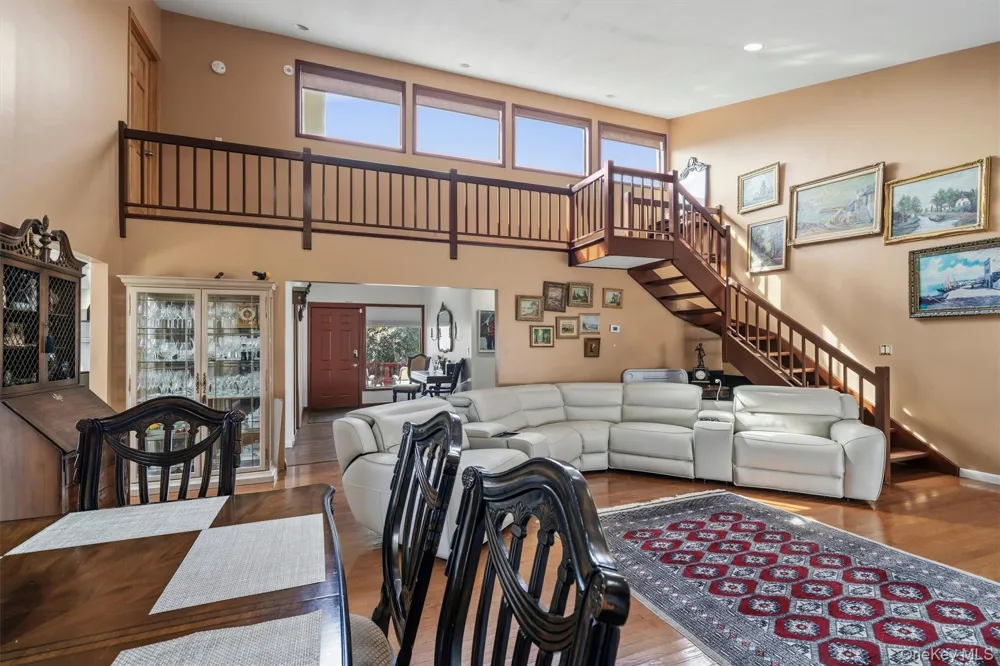 19 Davidge Road Middletown, NY 10940