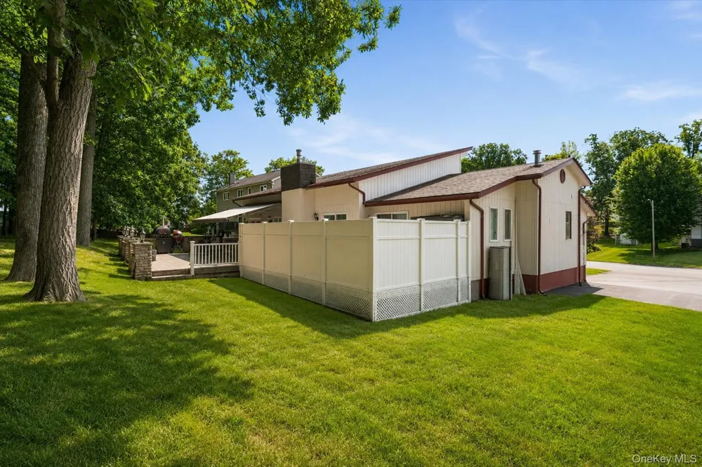 19 Davidge Road Middletown, NY 10940