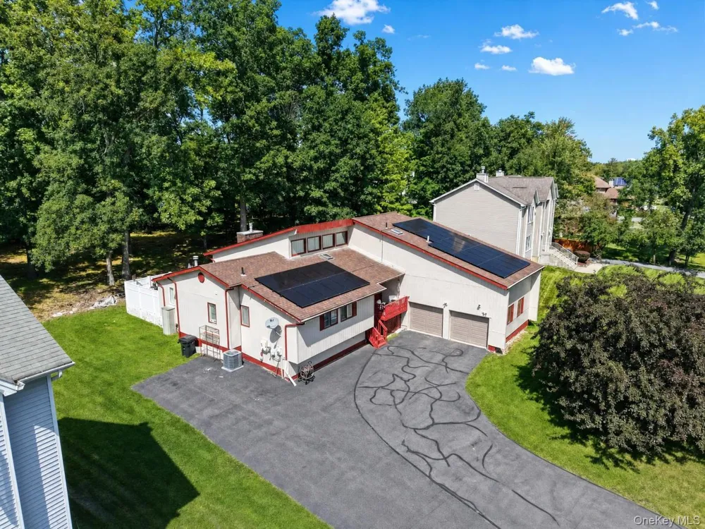 19 Davidge Road Middletown, NY 10940