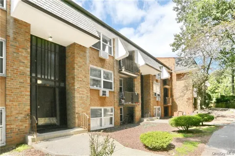 152 Kearsing Parkway #H