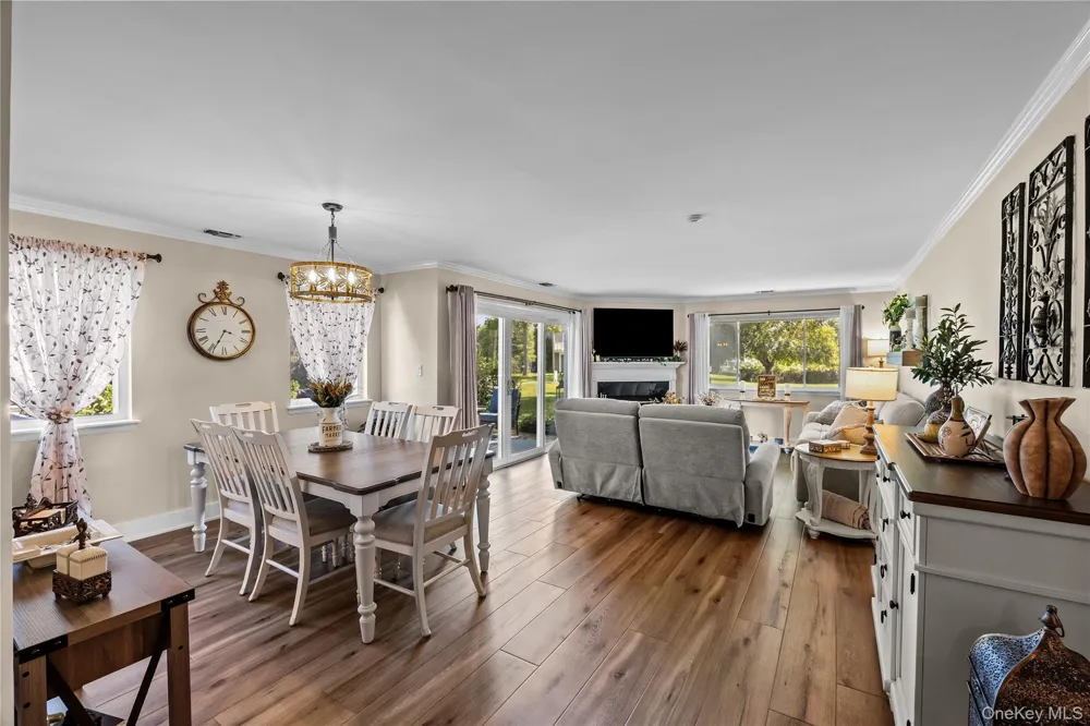 416 Lindsay Lane Moriches, NY 11955