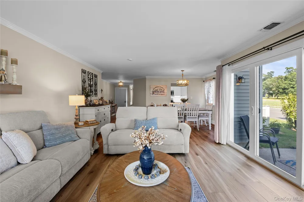416 Lindsay Lane Moriches, NY 11955