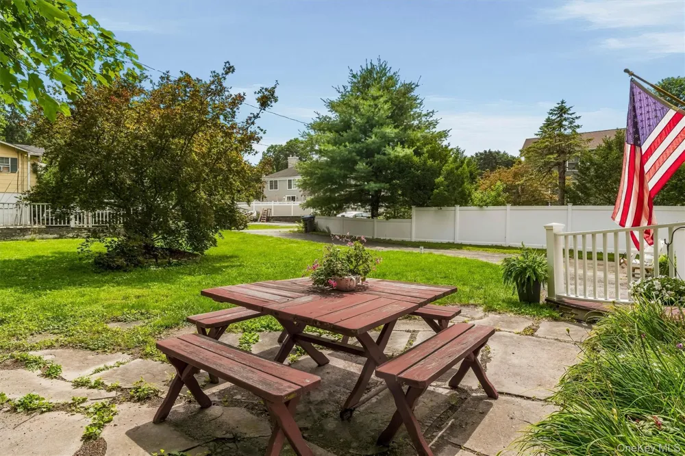 7 Locust Drive Greenwood Lake, NY 10925