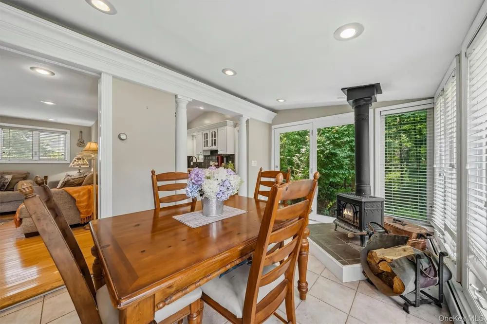 7 Locust Drive Greenwood Lake, NY 10925
