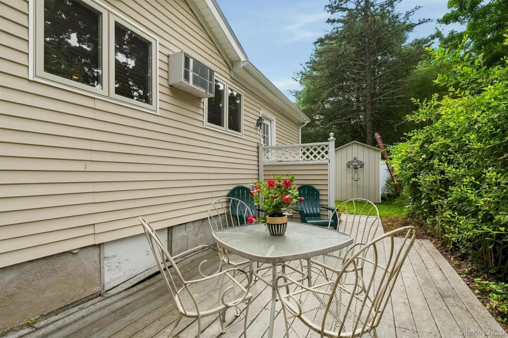7 Locust Drive Greenwood Lake, NY 10925
