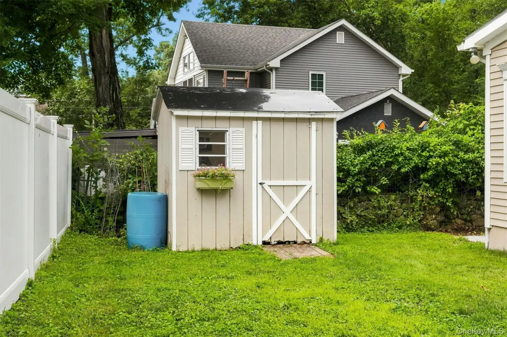 7 Locust Drive Greenwood Lake, NY 10925