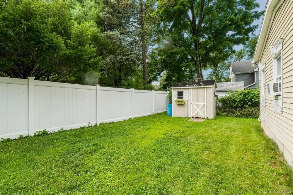 7 Locust Drive Greenwood Lake, NY 10925
