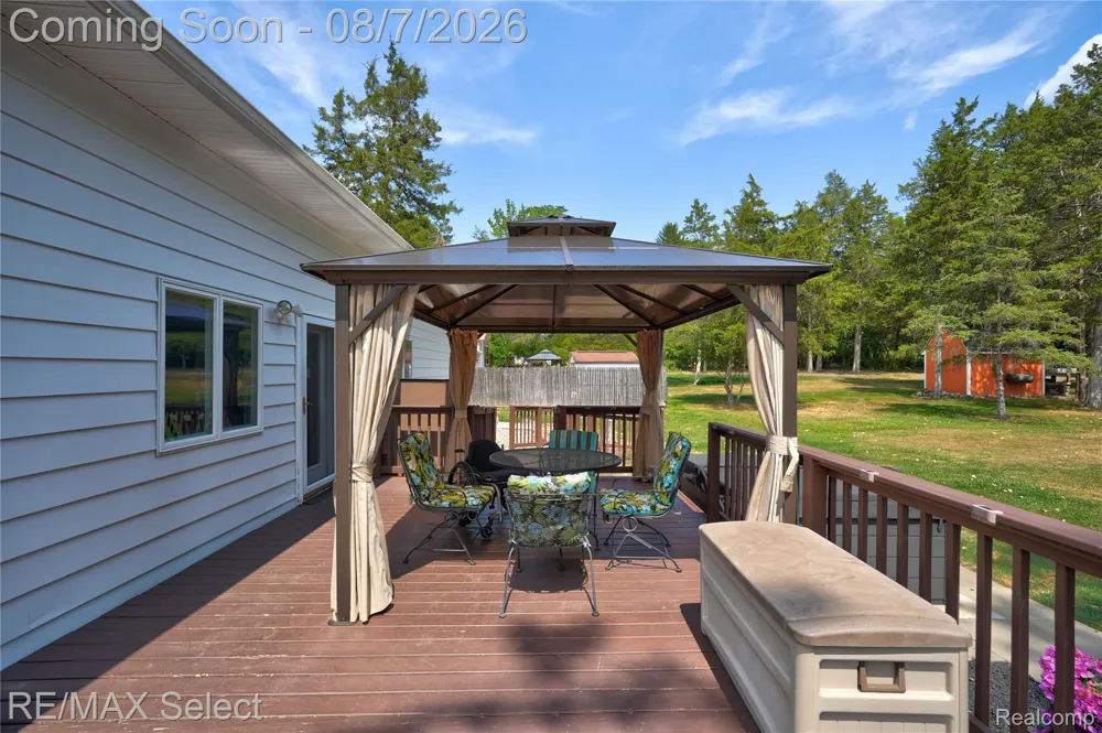 4484 Cedardale Lane Flushing Charter Township, MI 48433