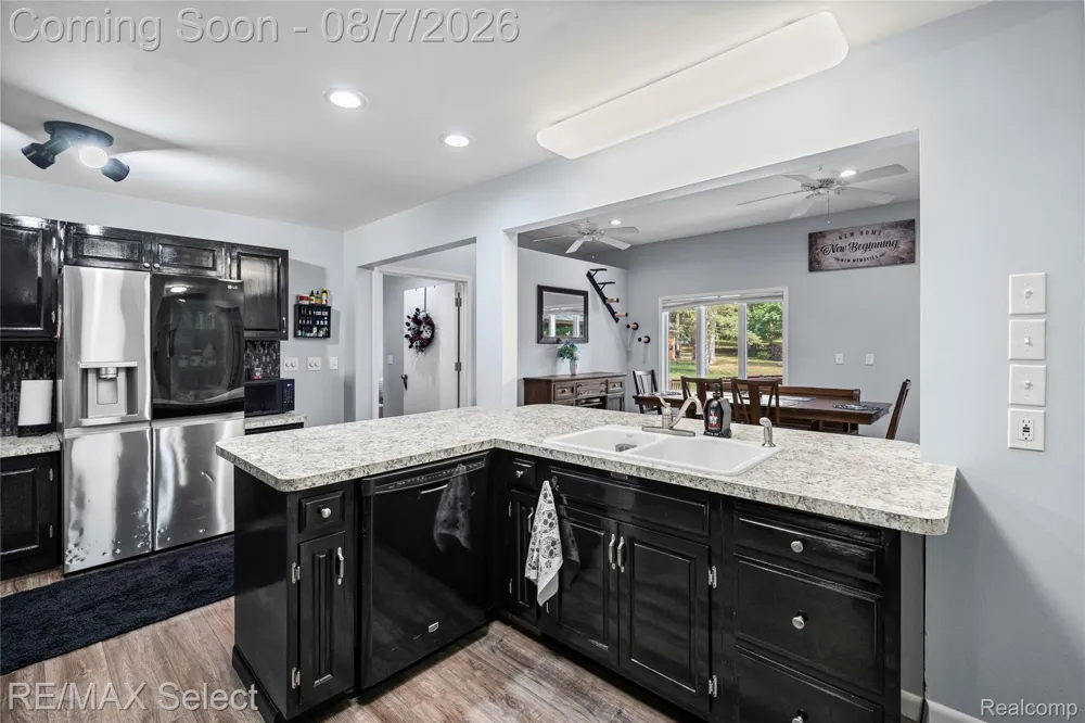 4484 Cedardale Lane Flushing Charter Township, MI 48433
