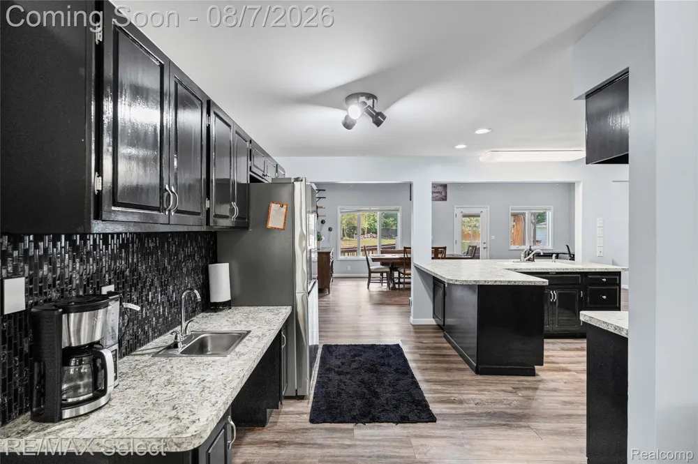 4484 Cedardale Lane Flushing Charter Township, MI 48433