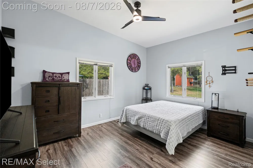 4484 Cedardale Lane Flushing Charter Township, MI 48433