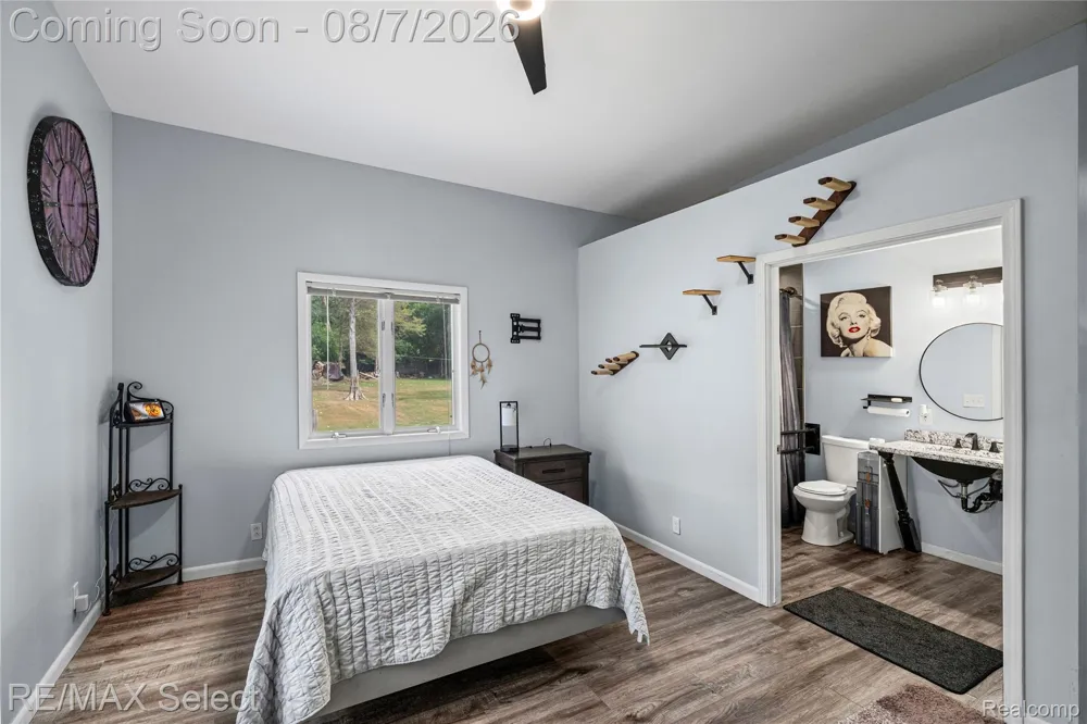 4484 Cedardale Lane Flushing Charter Township, MI 48433