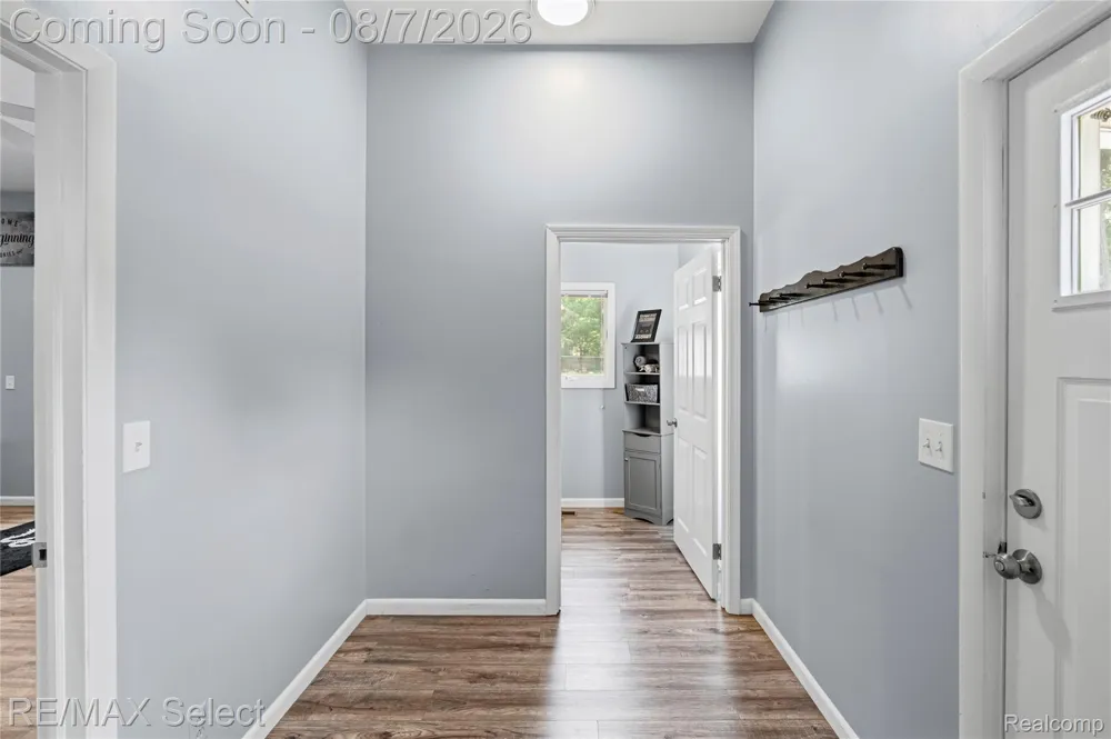 4484 Cedardale Lane Flushing Charter Township, MI 48433