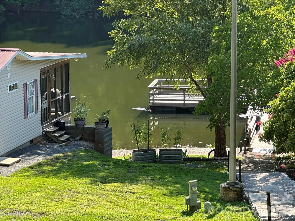 139 Pier Avenue New London, NC 28127
