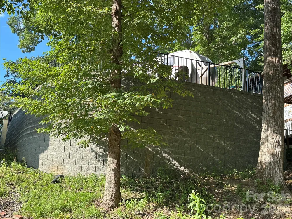 139 Pier Avenue New London, NC 28127