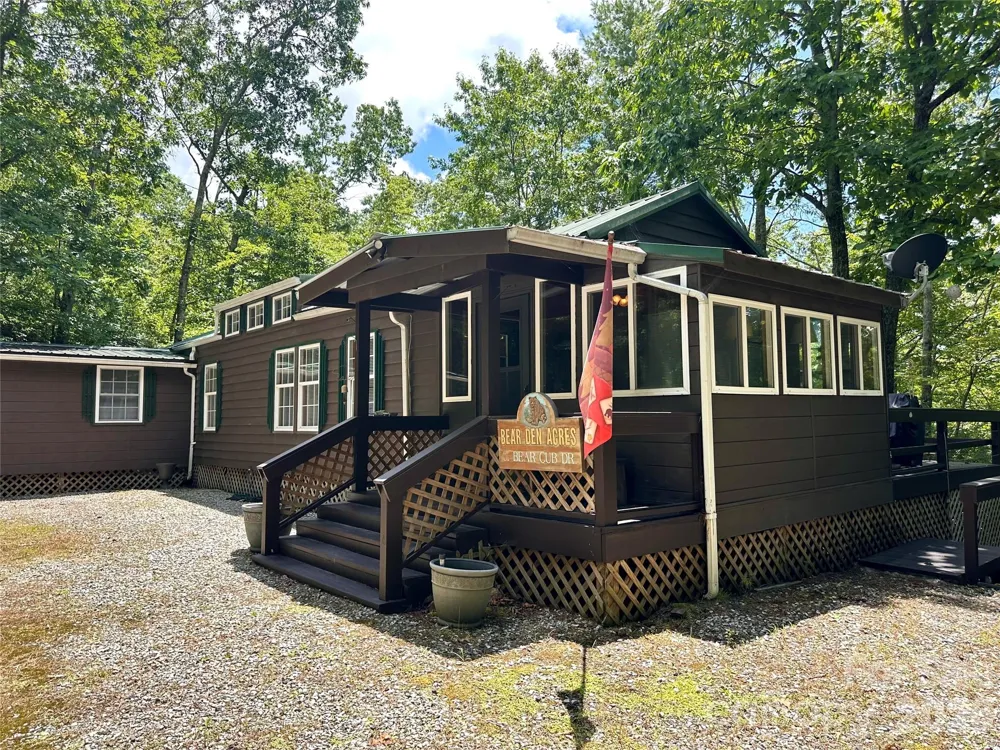21 Bear Cub Drive Spruce Pine, NC 28777