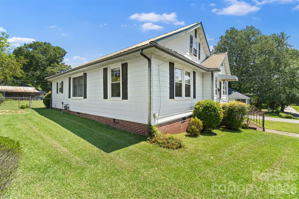665 Cherry Street Wadesboro, NC 28170