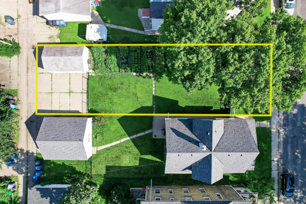 1538 Washington Street NE Minneapolis, MN 55413