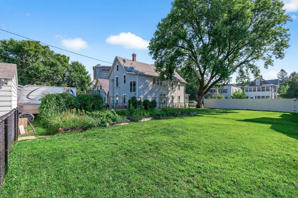 1538 Washington Street NE Minneapolis, MN 55413