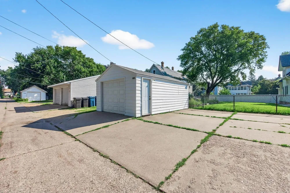 1538 Washington Street NE Minneapolis, MN 55413