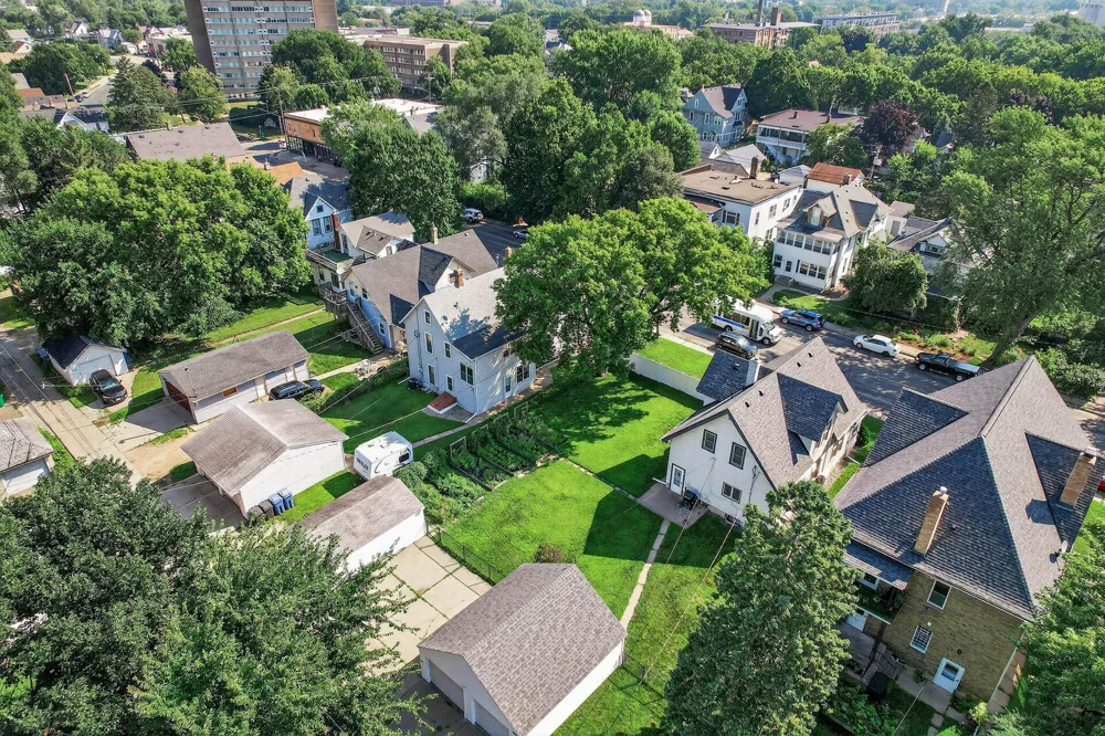 1538 Washington Street NE Minneapolis, MN 55413