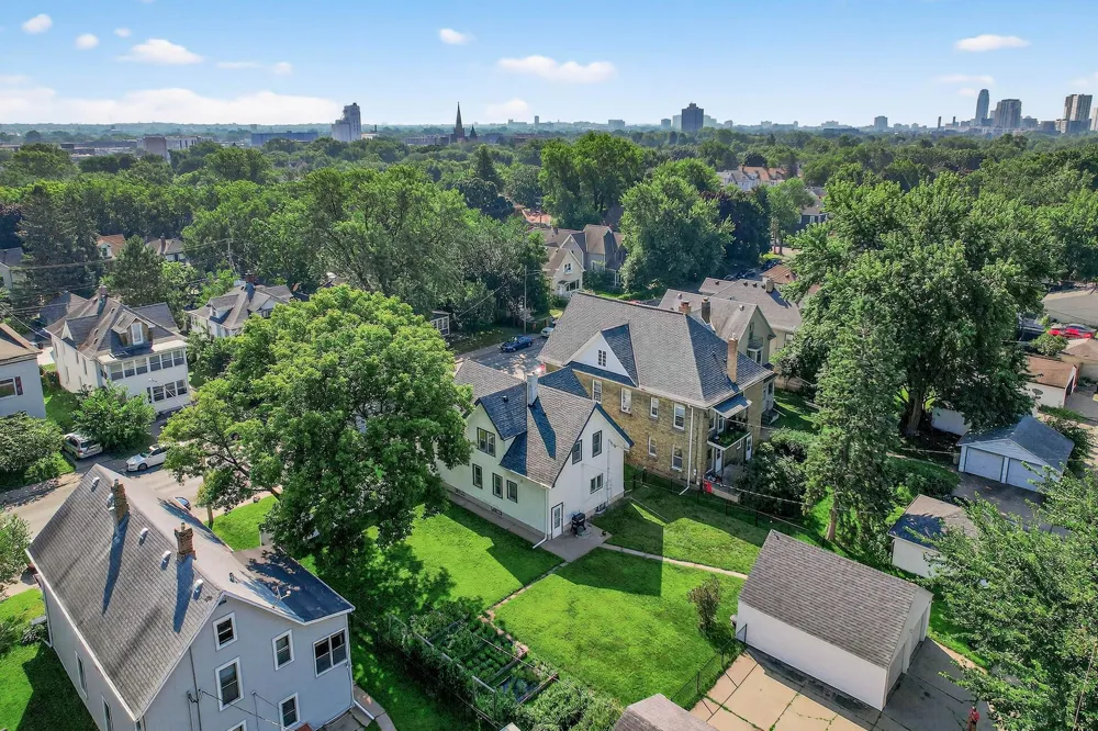 1538 Washington Street NE Minneapolis, MN 55413