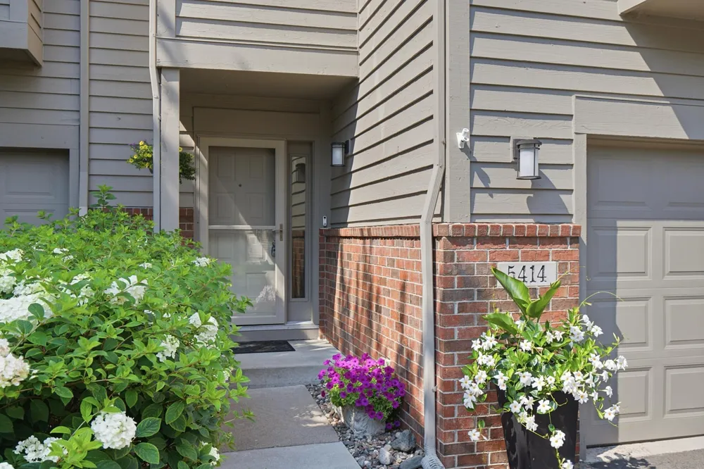 5414 Rowland Park Road Minnetonka, MN 55343