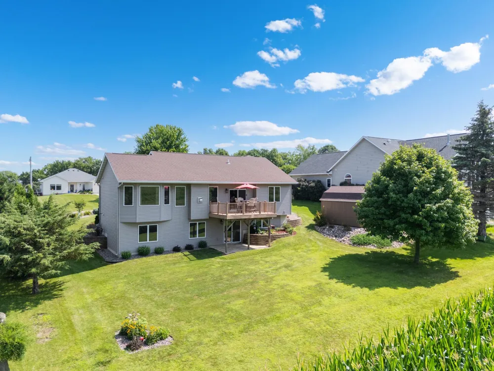 313 Maple Drive Lanesboro, MN 55949