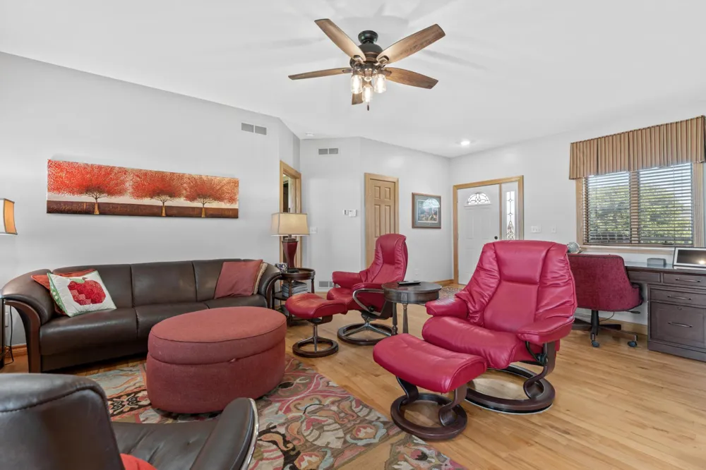 313 Maple Drive Lanesboro, MN 55949