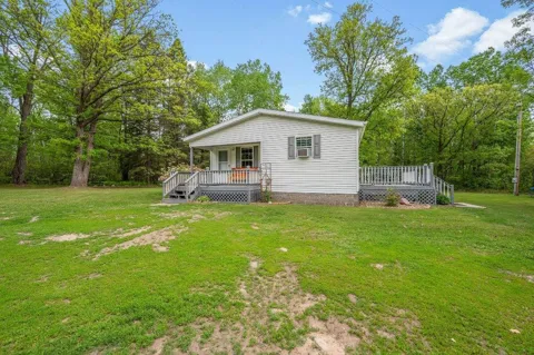 21982 Grouse Lane