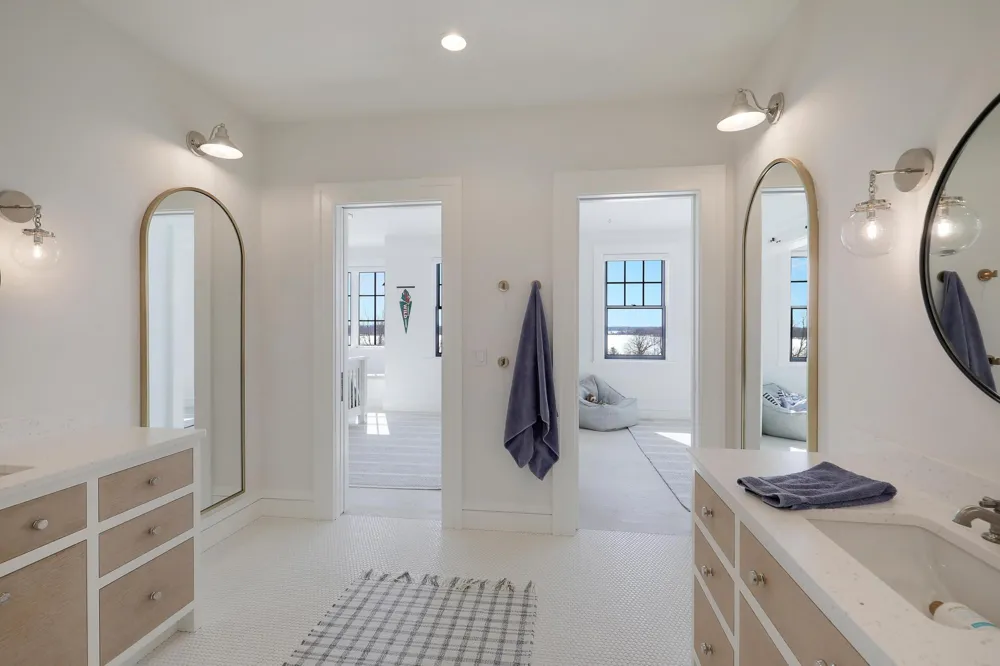 3280 Fox Street Orono, MN 55356